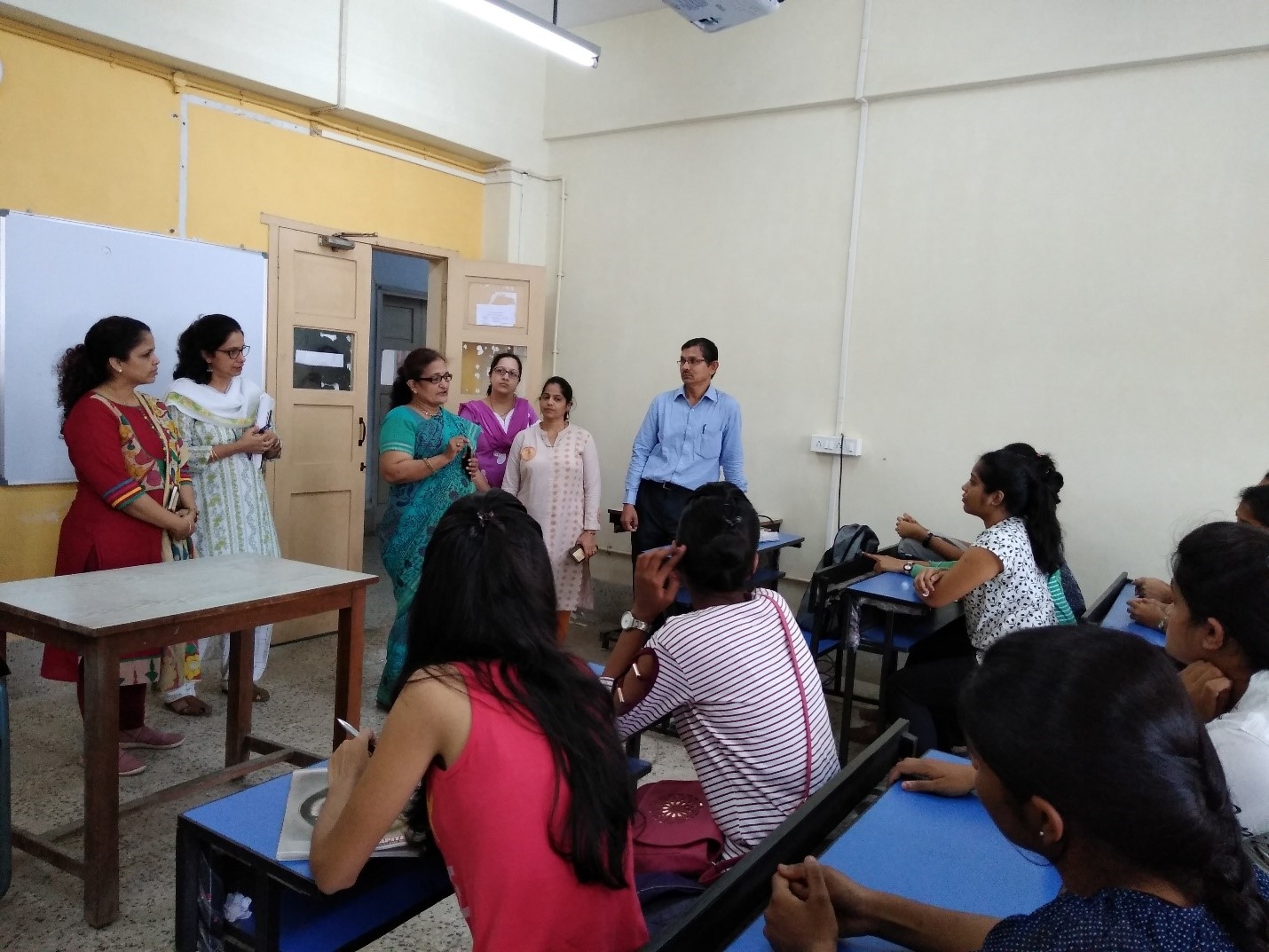  C. U. Shah College of Pharmacy, Juhu