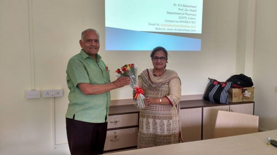  C. U. Shah College of Pharmacy, Juhu