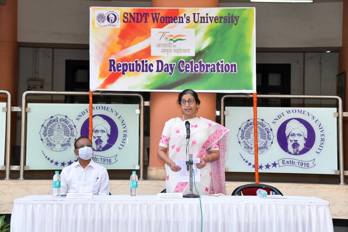 Republic day ceremony Churchgate Campus, SNDTWU