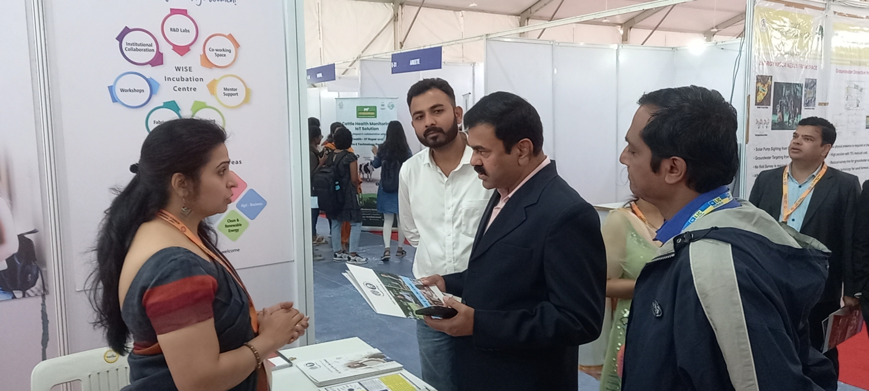 SNDTWU participation in 108th Indian Science Congress