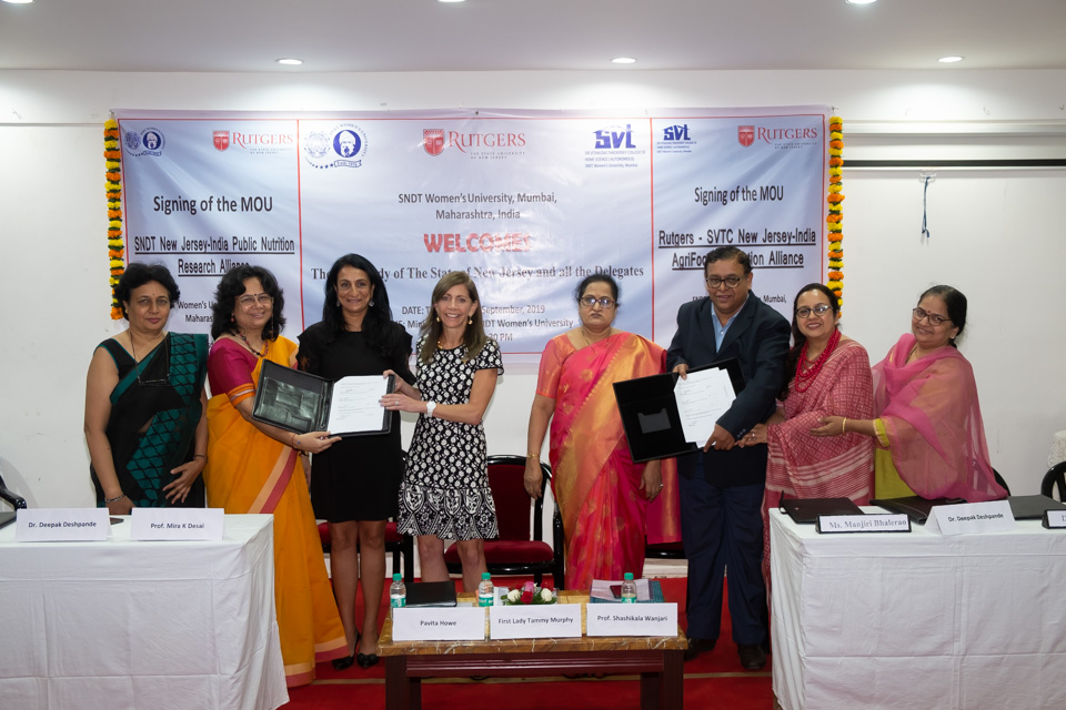Rutgers University Signs MOUs With SNDT Women's University